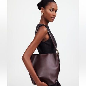 Madewell The Essential Medium Bucket Tote - Chocolate Raisin